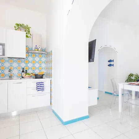 Yourhome - Adoro
