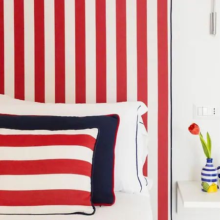 Yourhome - Adoro بيت للعطل *