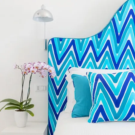 Yourhome - Adoro بيت للعطل *