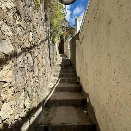 Yourhome - Adoro Nyaraló Positano
