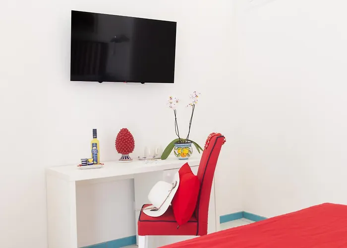 Yourhome - Adoro Позітано