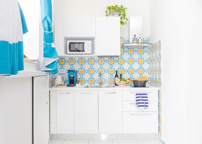 Yourhome - Adoro * Позітано